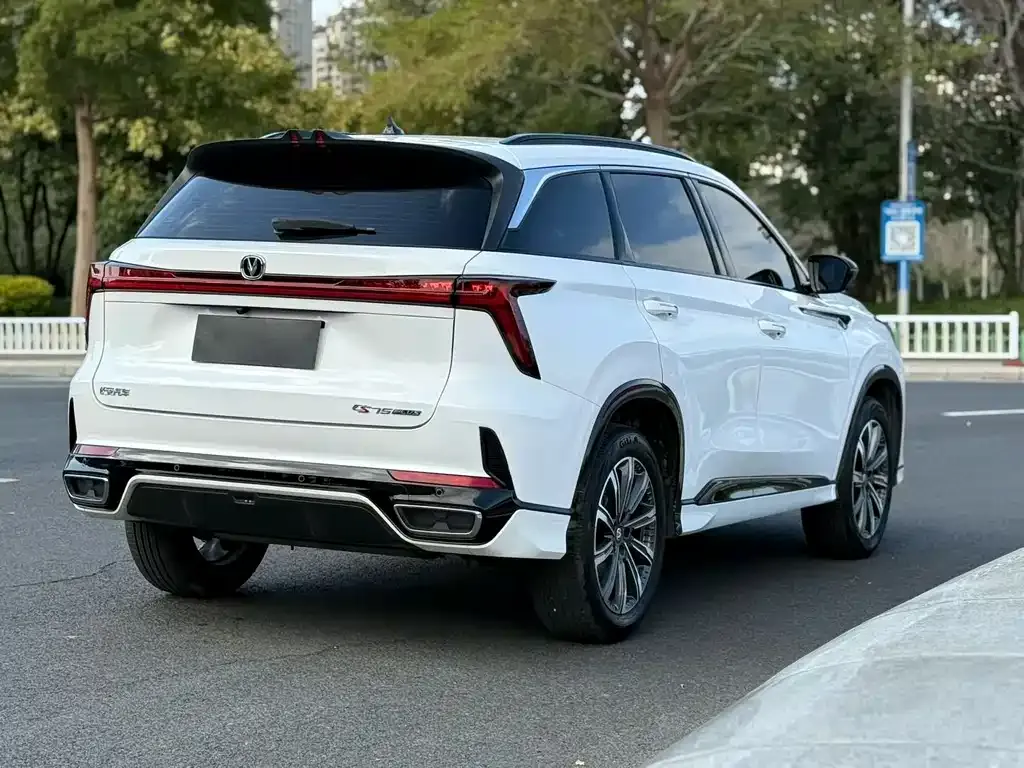Changan CS75PLUS — фото 6