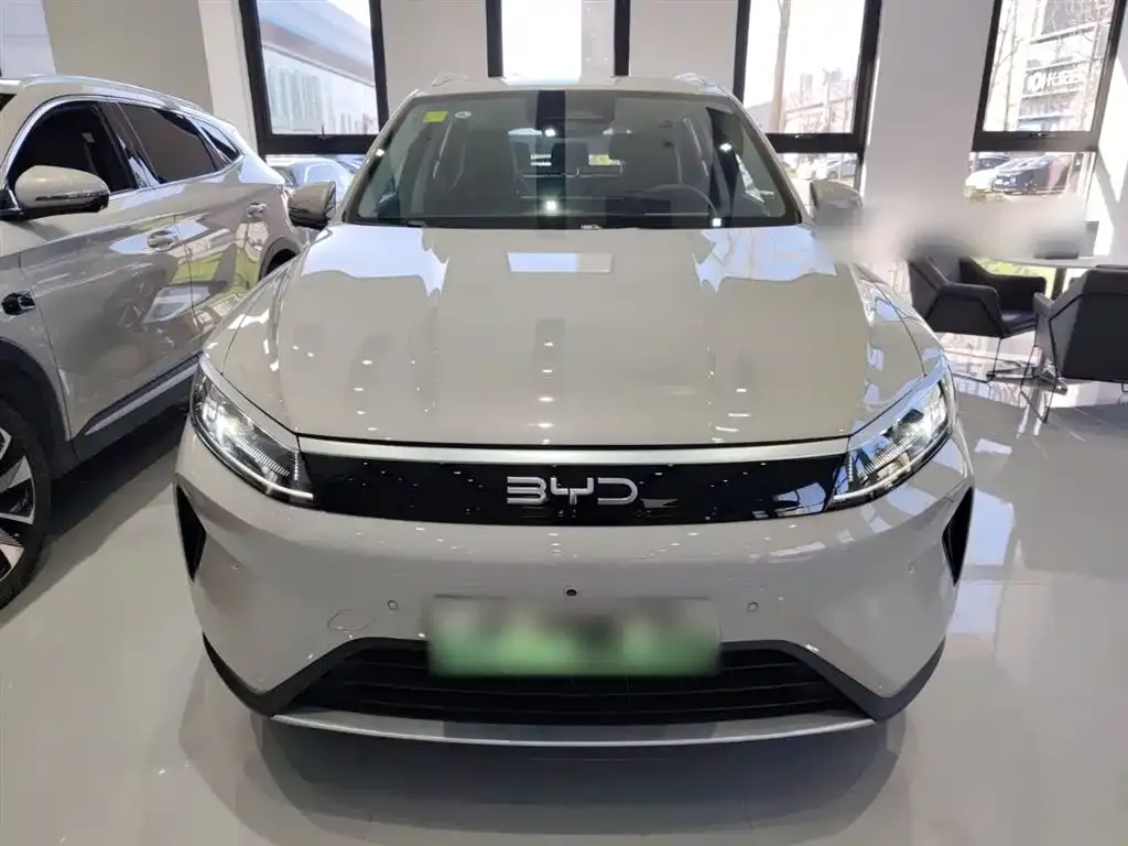 BYD Seal 05 DM-i — фото 3