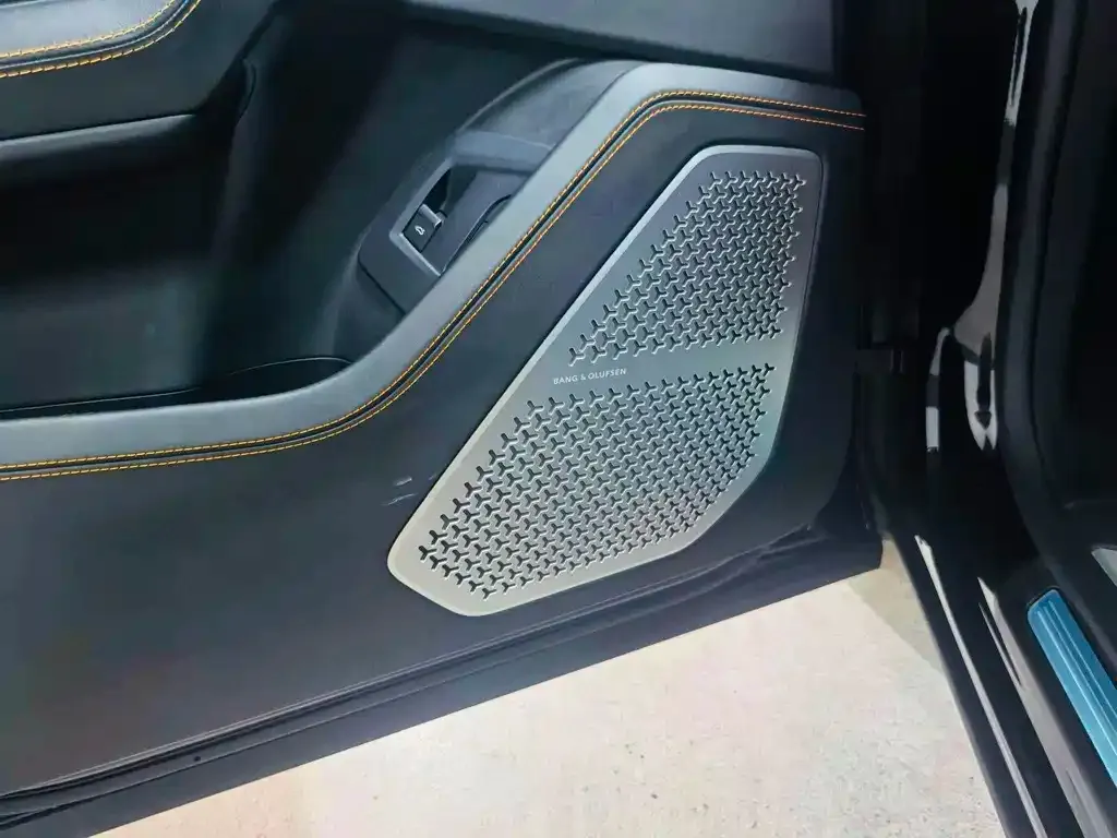 Lamborghini Urus — фото 2