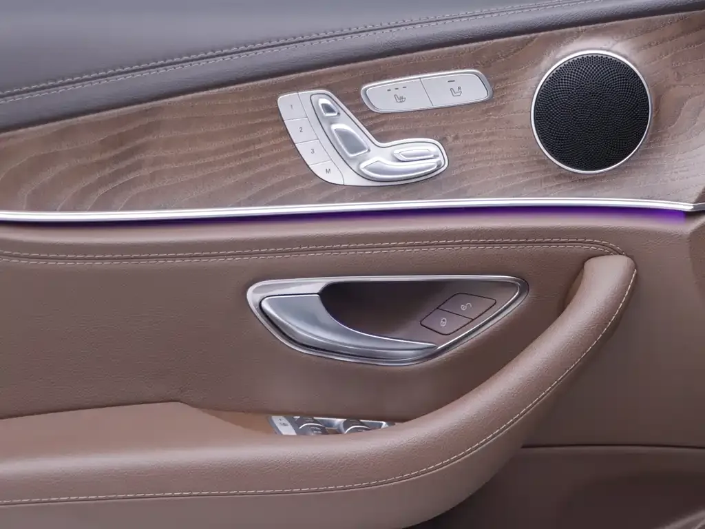 Mercedes-Benz E-Class New Energy — фото 6