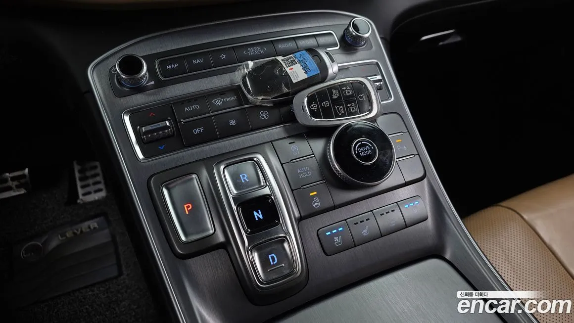 Hyundai Santafe — фото 9