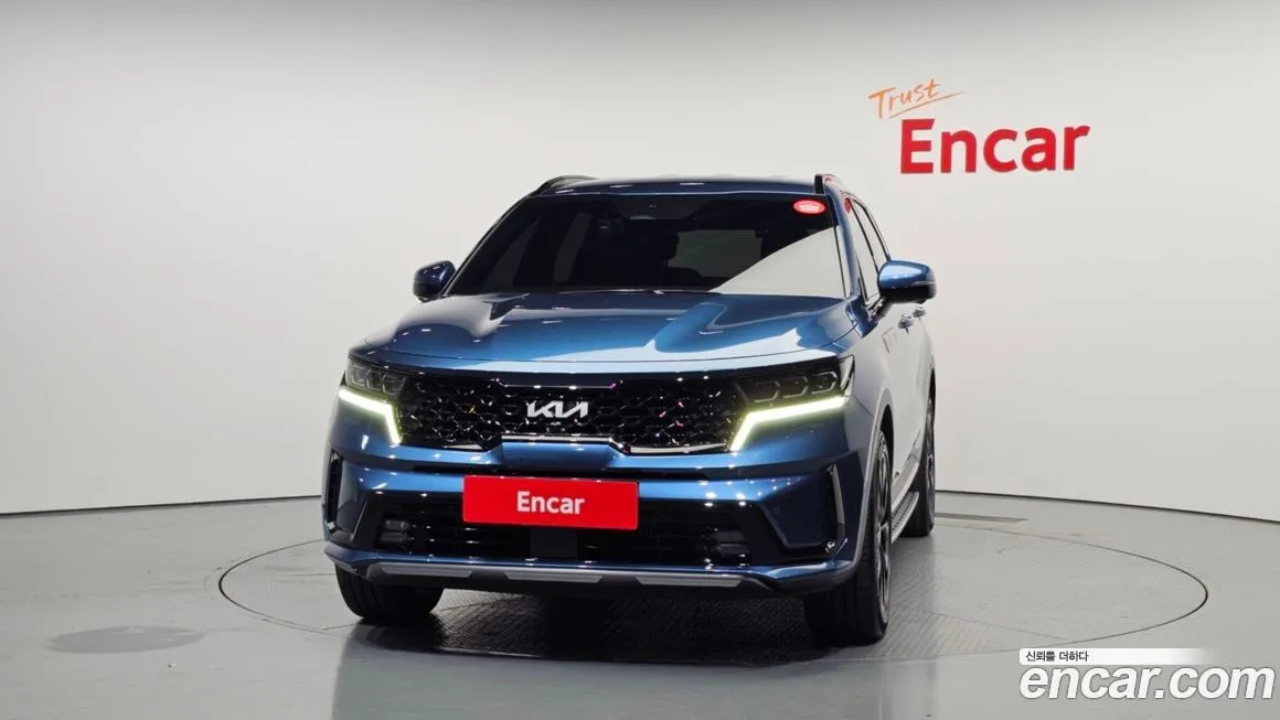 Kia Sorento — фото 5