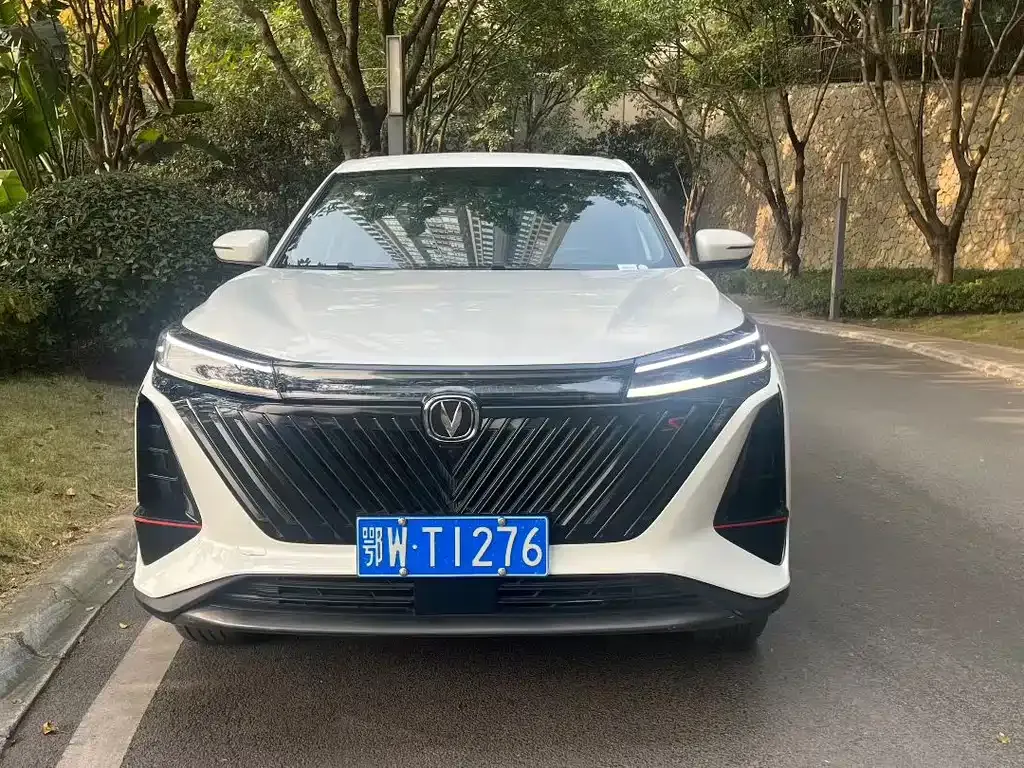 Changan CS75 PLUS — фото 9