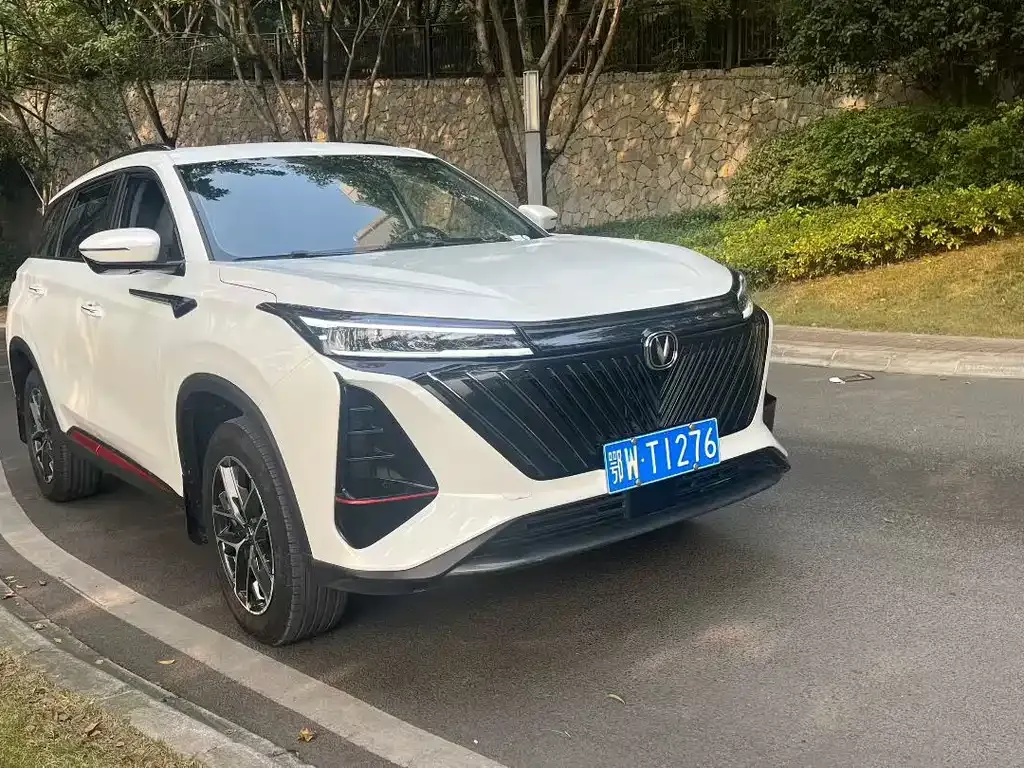 Changan CS75 PLUS — фото 6