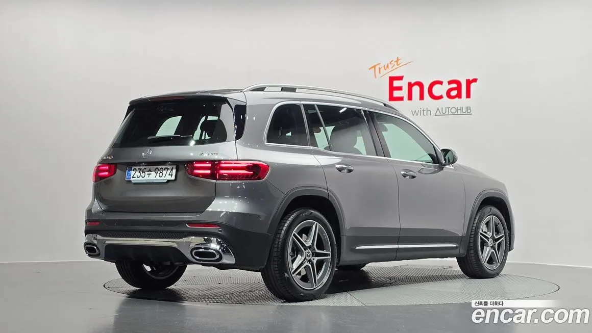 Mercedes-Benz GLB-Class — фото 5