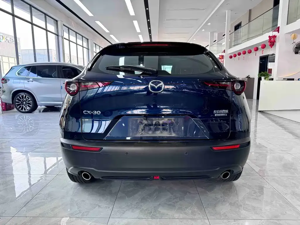Mazda CX-30 — фото 4