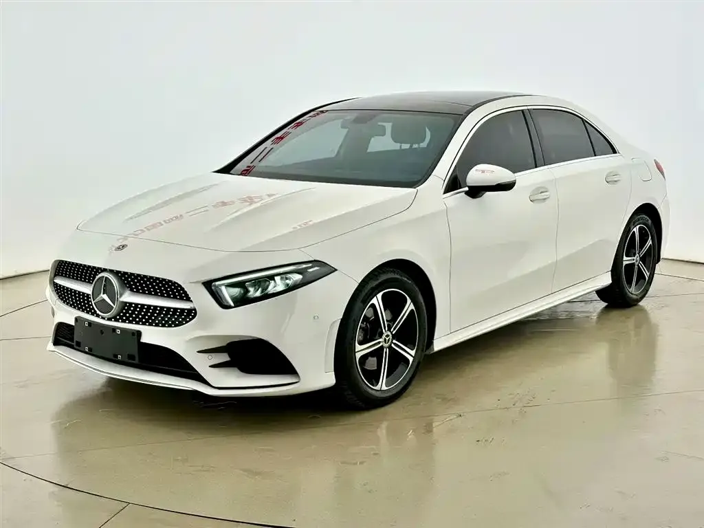 Mercedes-Benz A-Class — фото 1