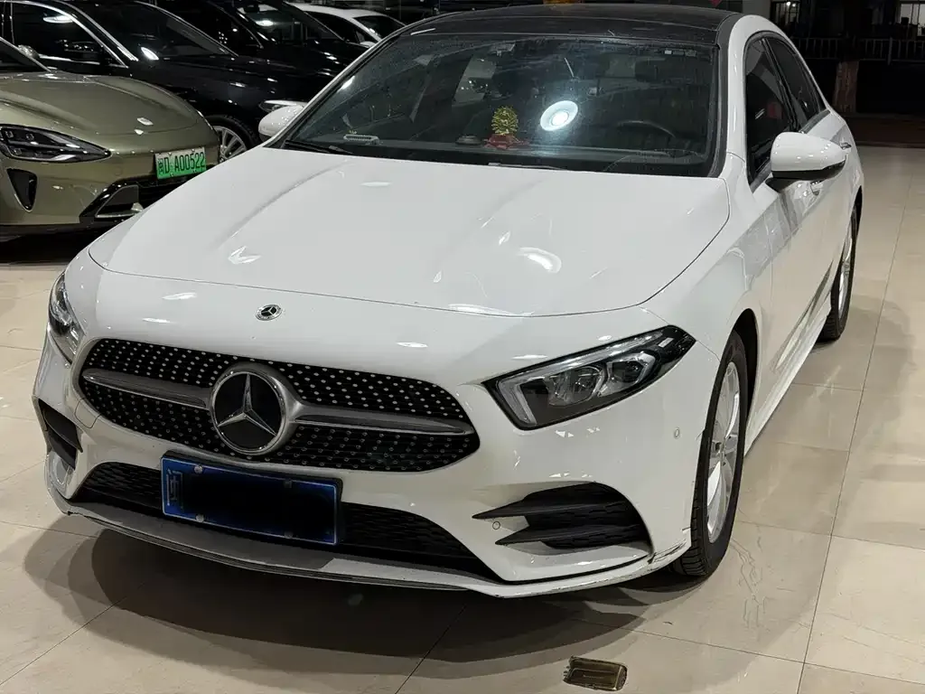 Mercedes-Benz A-Class — фото 1