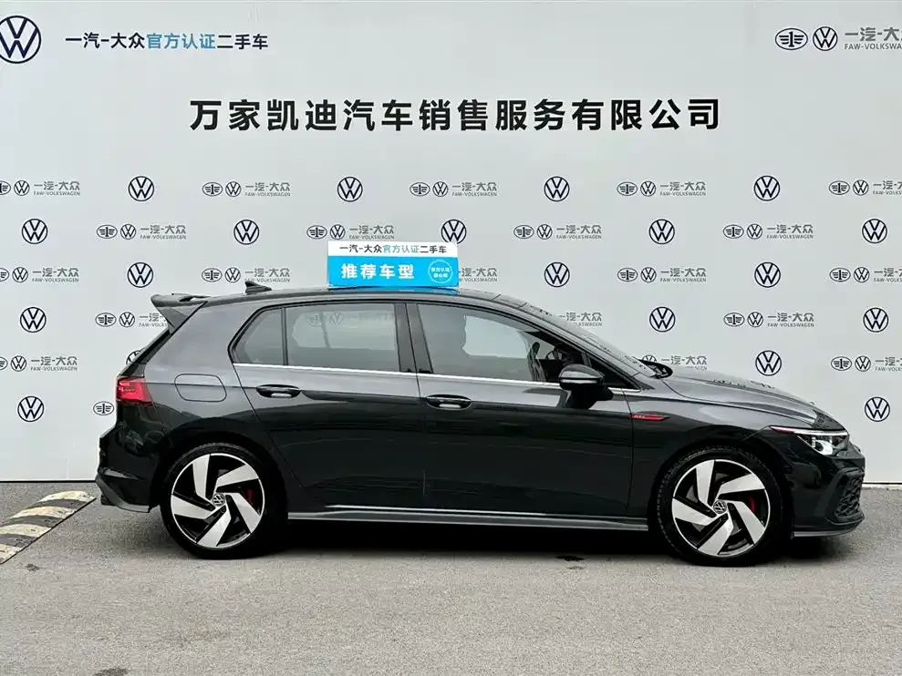 Volkswagen Golf GTI — фото 3
