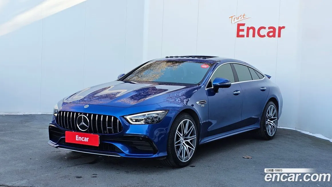 Mercedes-Benz AMG GT — фото 1