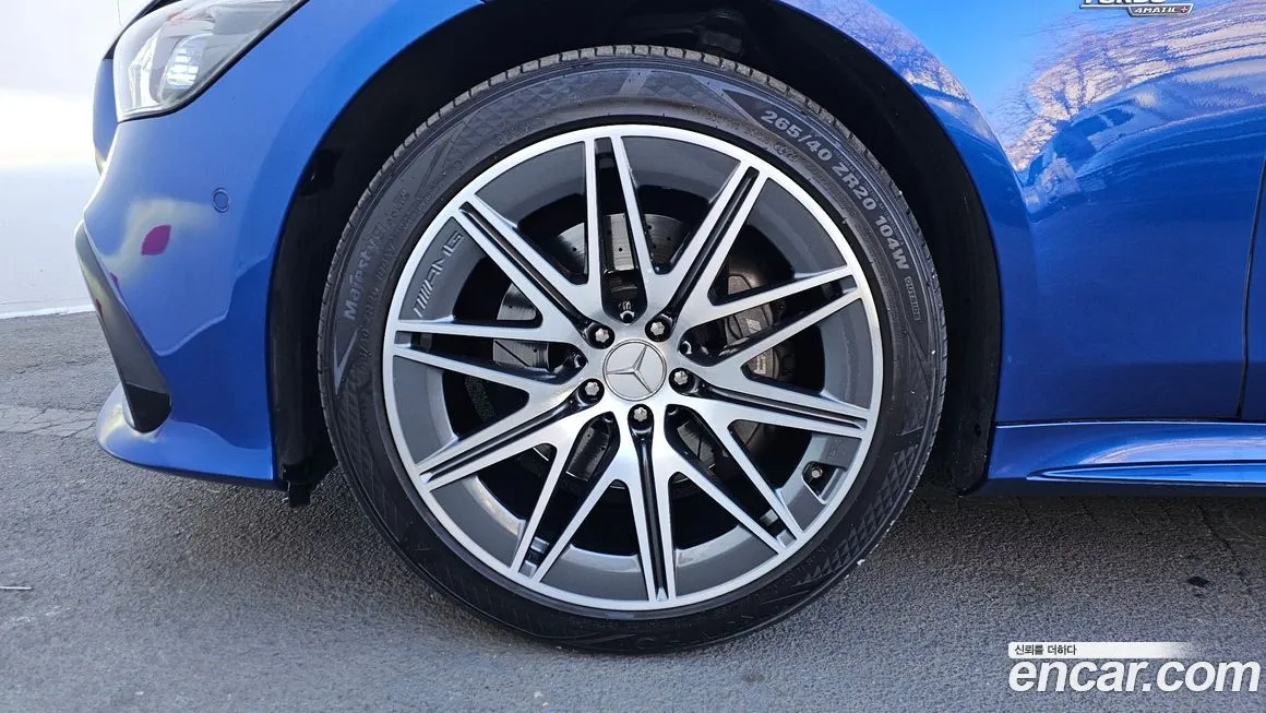 Mercedes-Benz AMG GT — фото 7