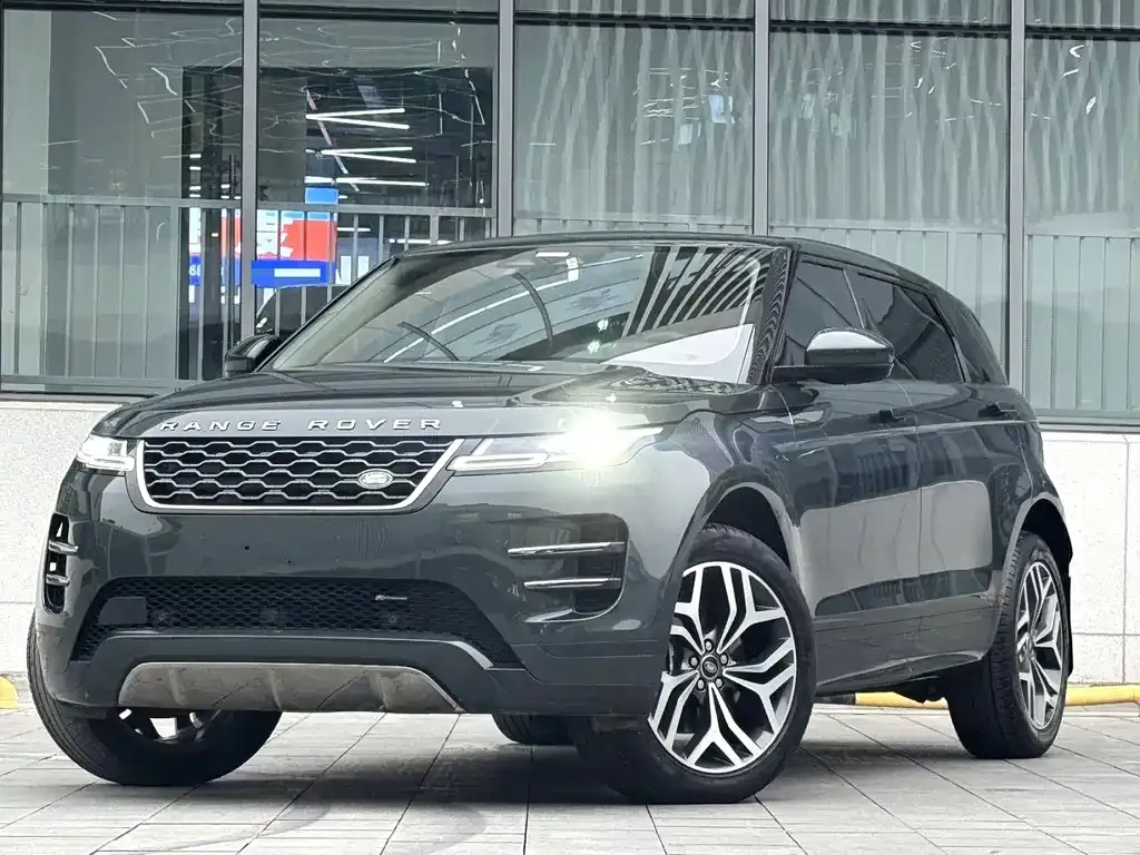 Land Rover Evoque — фото 1