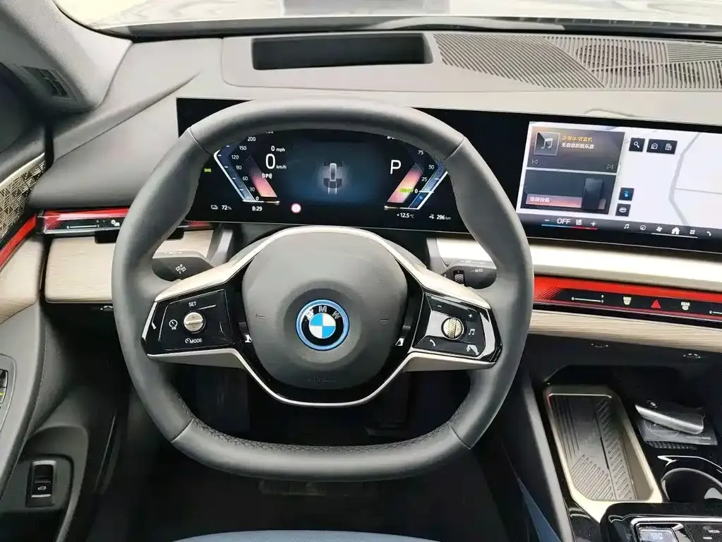 BMW i5 — фото 2