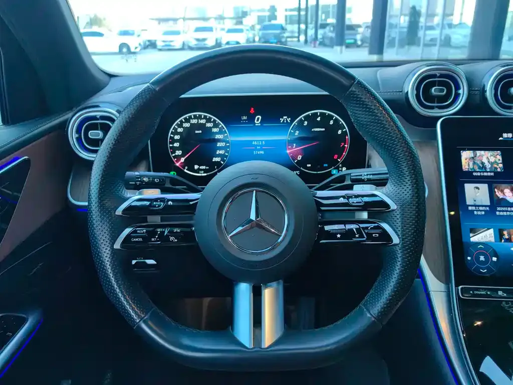 Mercedes-Benz GLC — фото 2