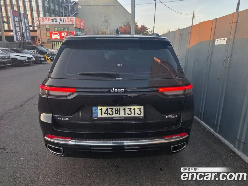 Jeep Cherokee — фото 2