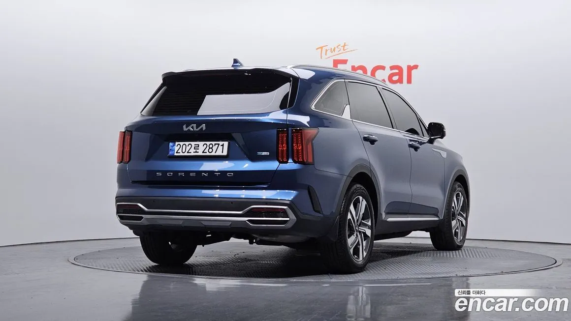 Kia Sorento — фото 3