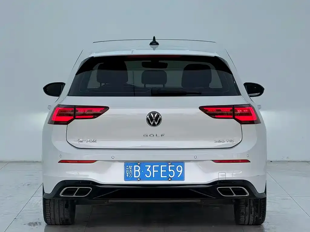 Volkswagen Golf — фото 5