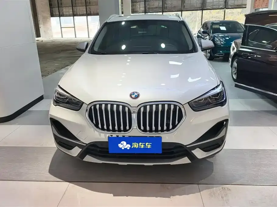 BMW X1 — фото 2