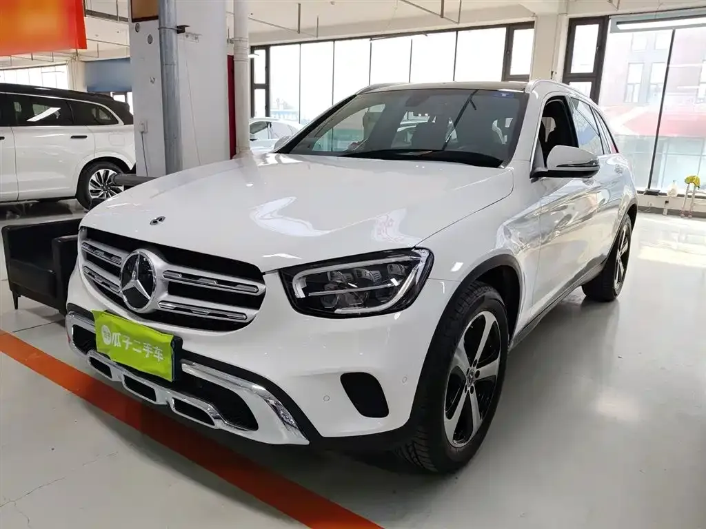 Mercedes-Benz GLC — фото 1