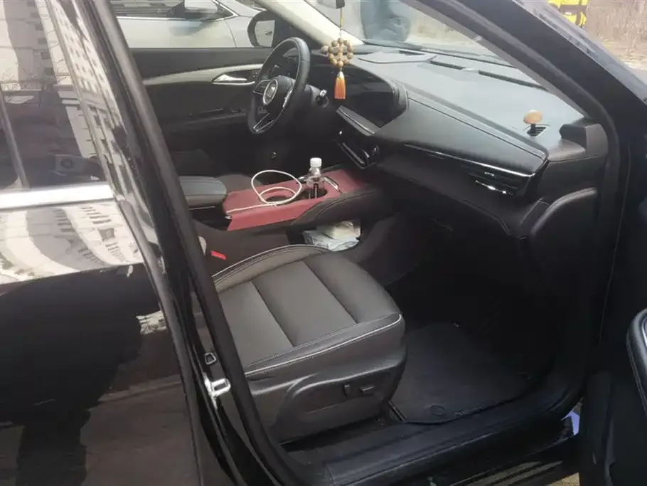 Buick Envision Plus — фото 10