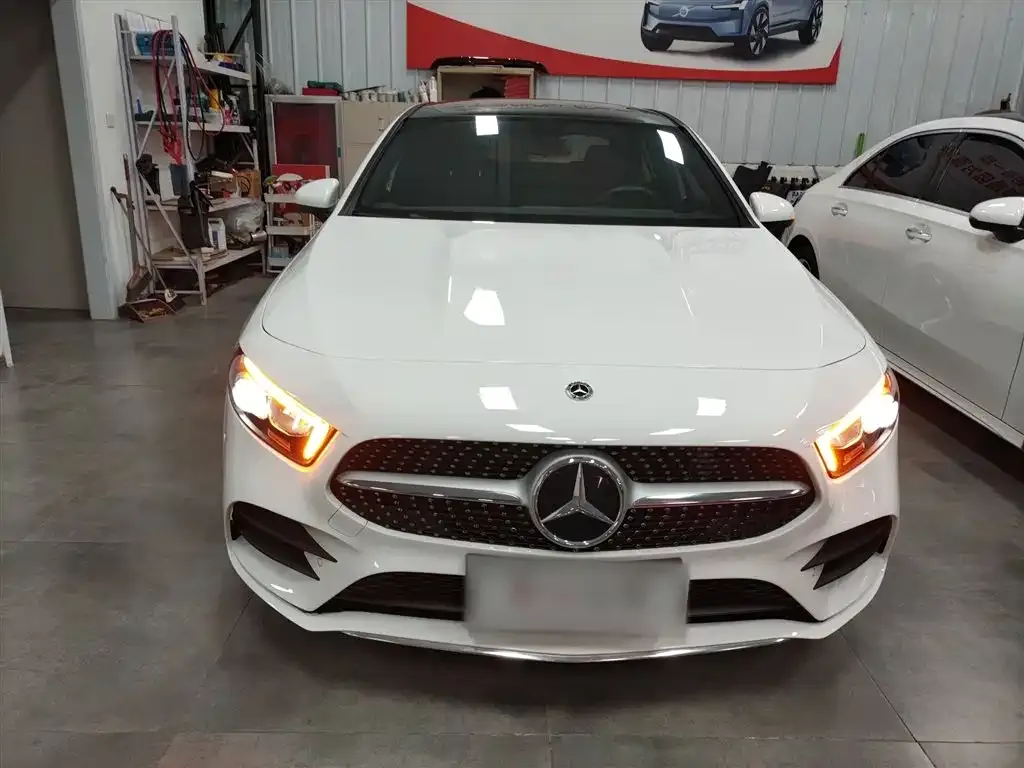 Mercedes-Benz A-Class — фото 10