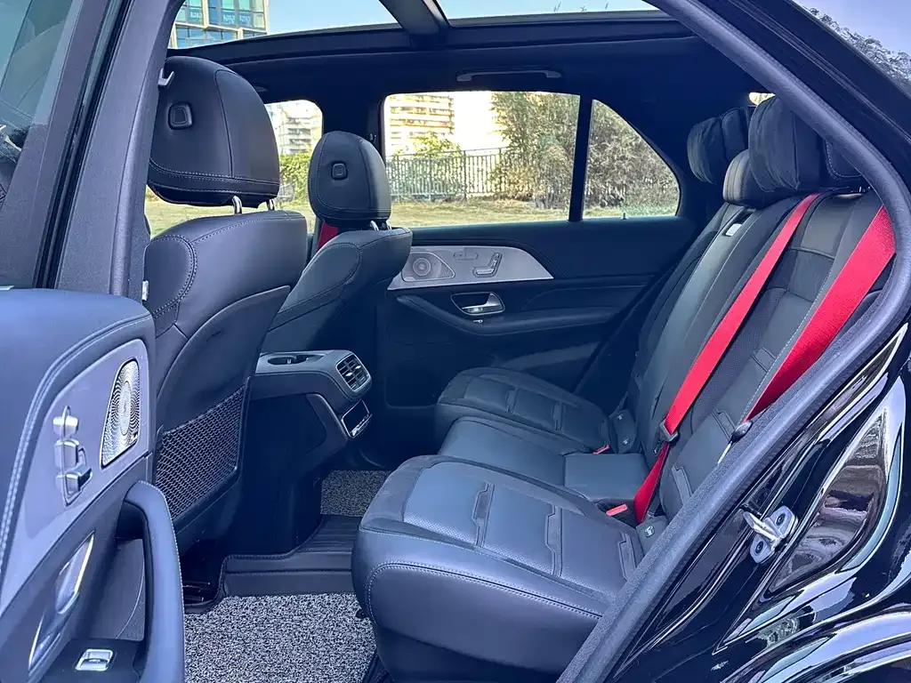 Mercedes-Benz GLE AMG — фото 7
