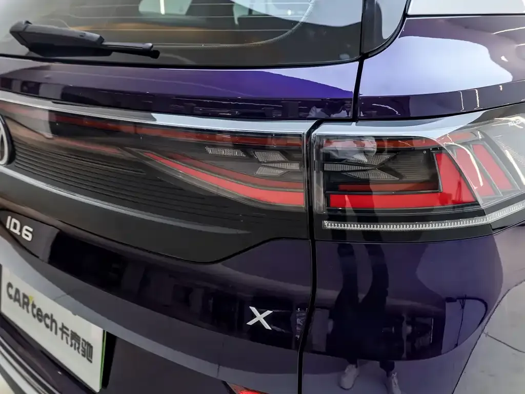 Volkswagen ID.6 X — фото 8