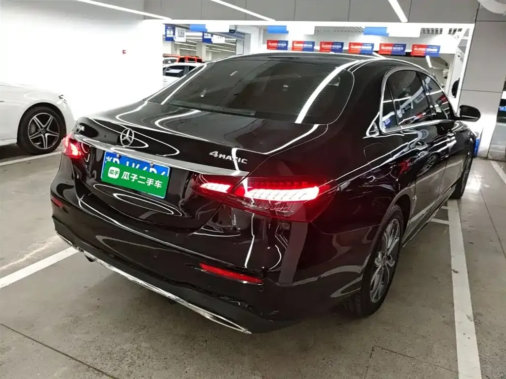 Mercedes-Benz E-Class — фото 2