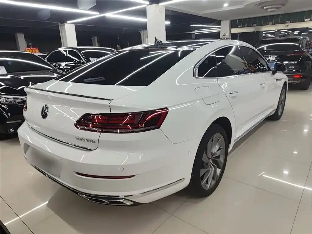 Volkswagen CC — фото 7