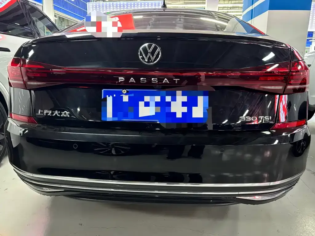 Volkswagen Passat — фото 3