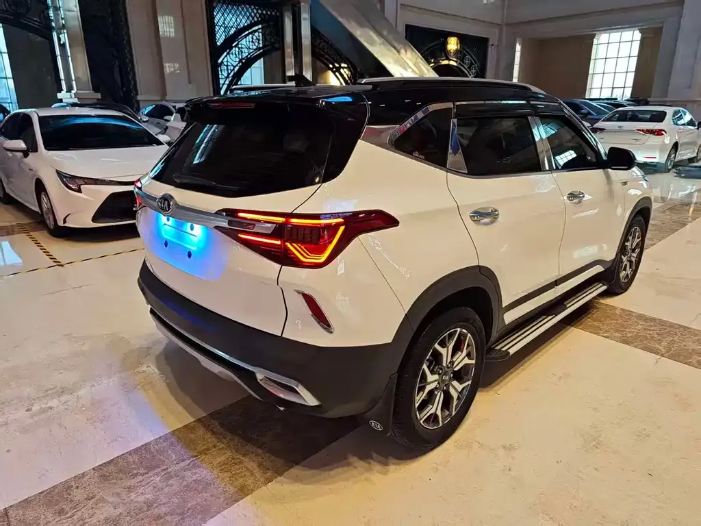 Kia KX3 — фото 4