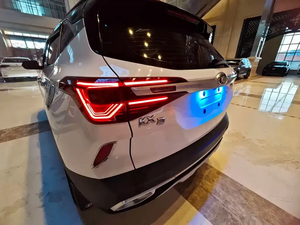 Kia KX3 — фото 8