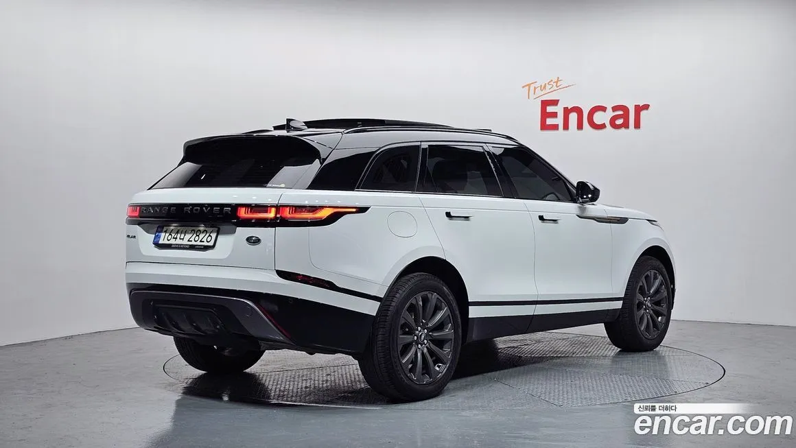 Land Rover Range Rover Velar — фото 2