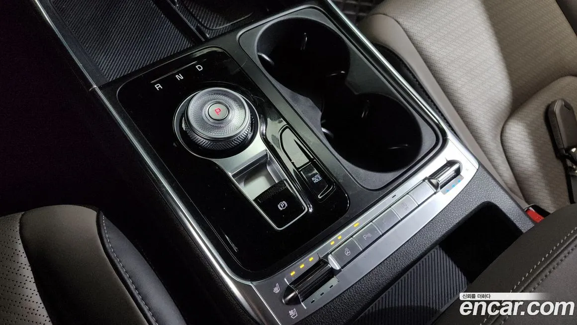Kia Carnival — фото 10