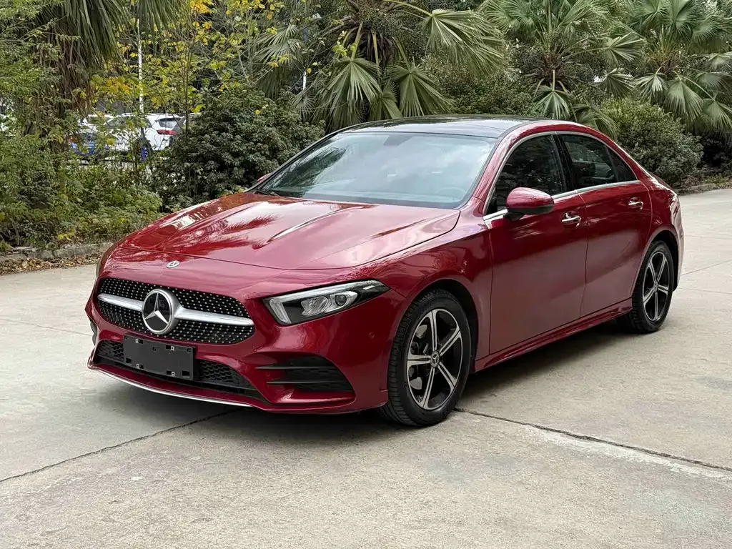 Mercedes-Benz A-Class — фото 1