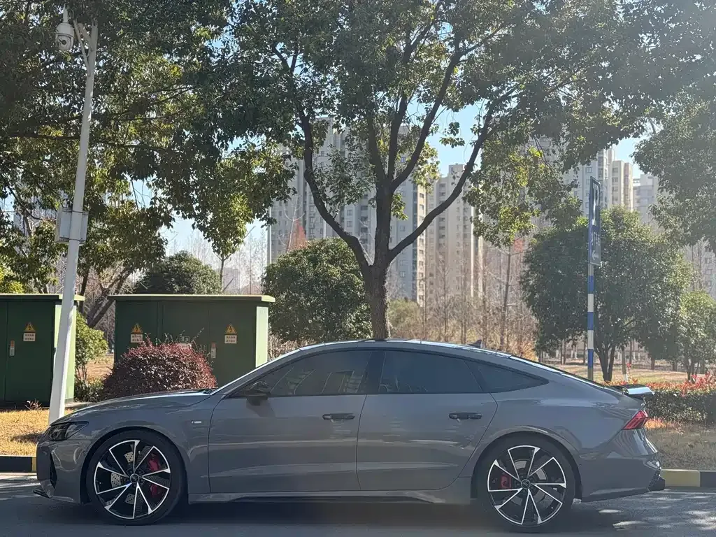 Audi A7 — фото 3