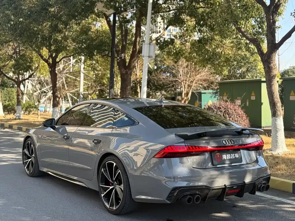 Audi A7 — фото 4