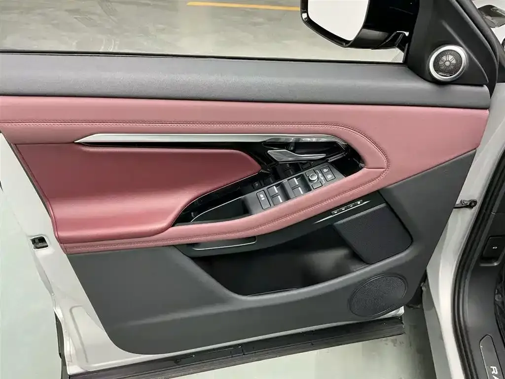 Land Rover Evoque — фото 9