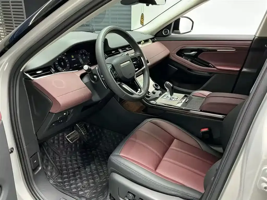 Land Rover Evoque — фото 6