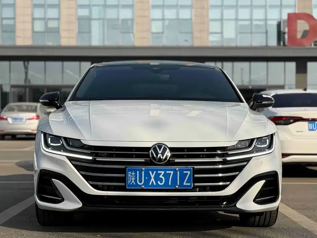 Volkswagen CC — фото 8