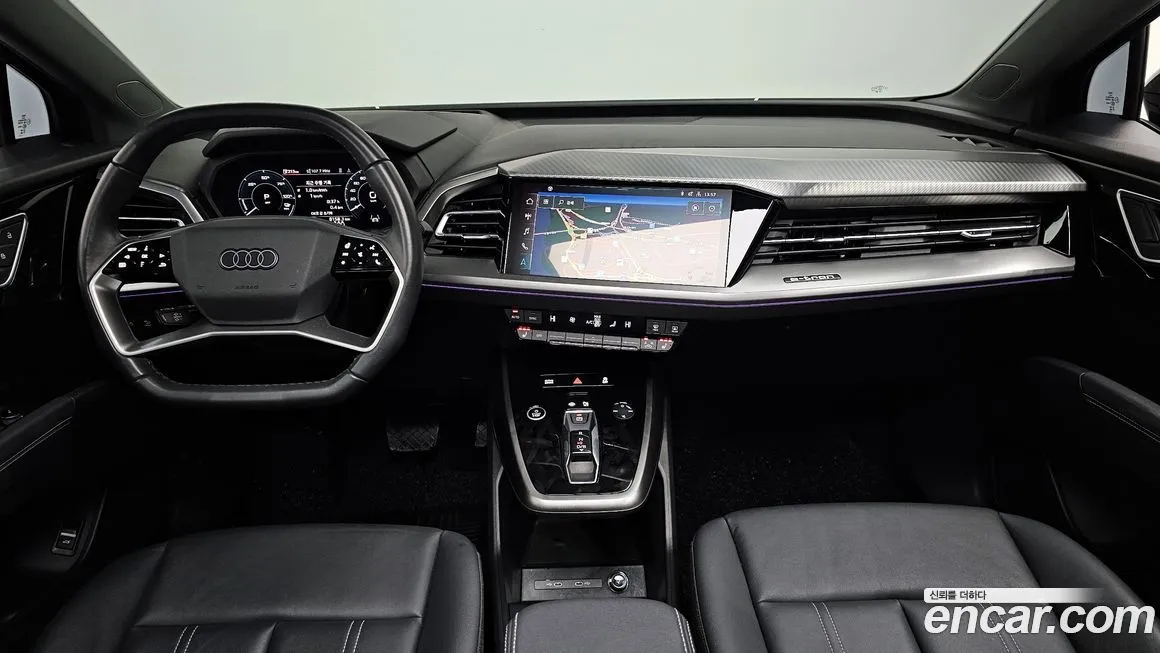 Audi Q4 e-tron — фото 10