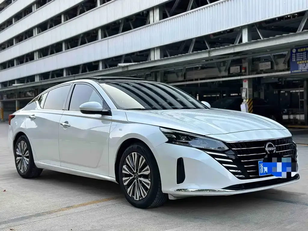 Nissan Teana — фото 3