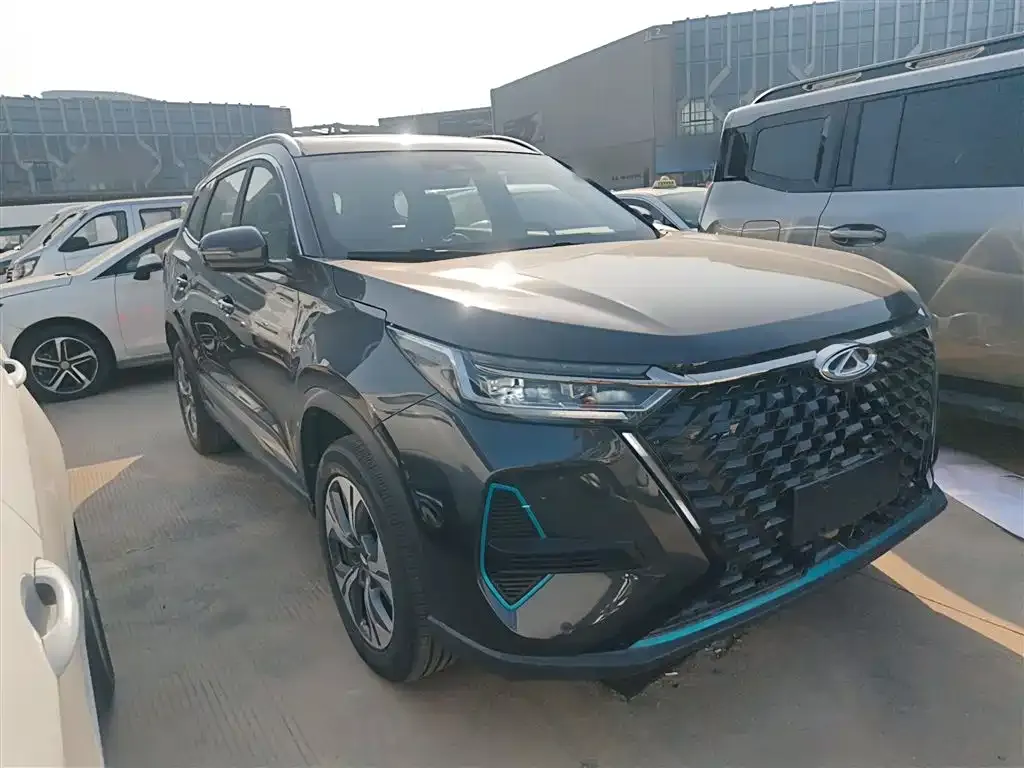 Chery Tiggo 8 PRO NEV — фото 8