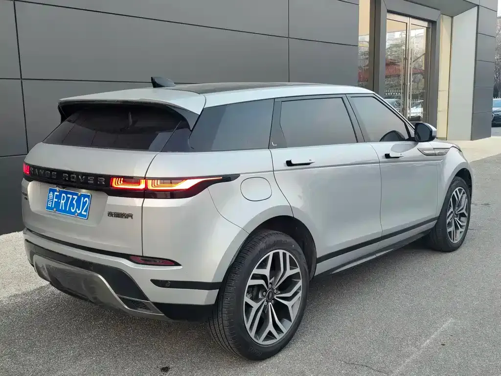Land Rover Evoque — фото 5
