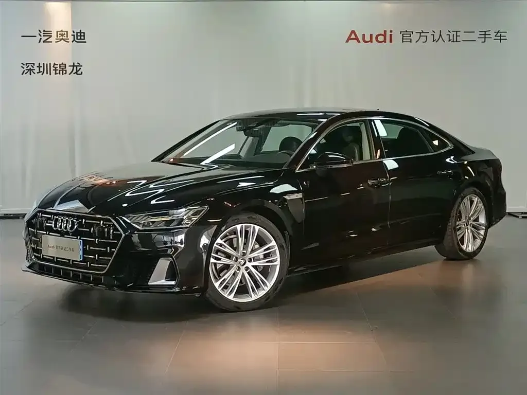 Audi A7L — фото 1