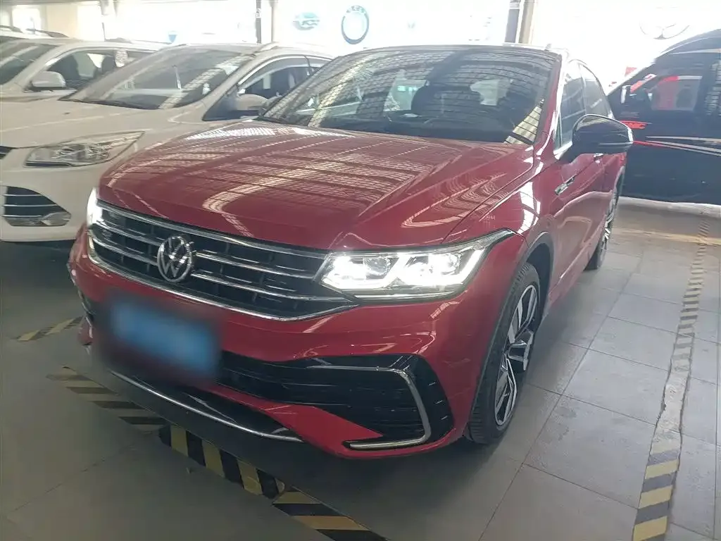 Volkswagen Tiguan X — фото 1