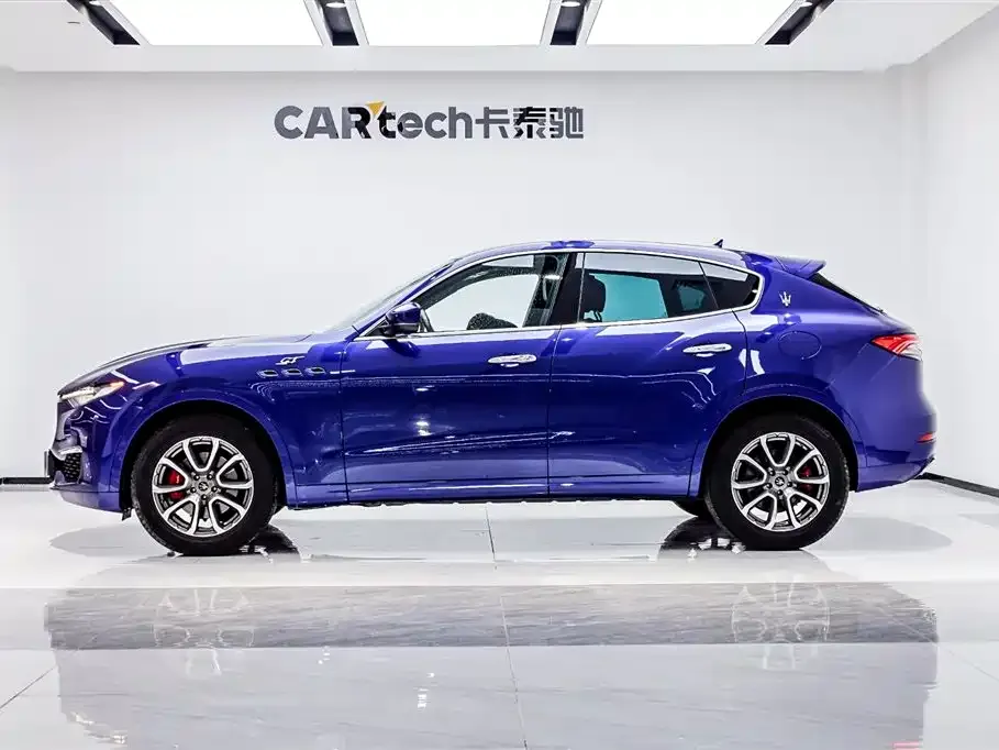 Maserati Levante — фото 8