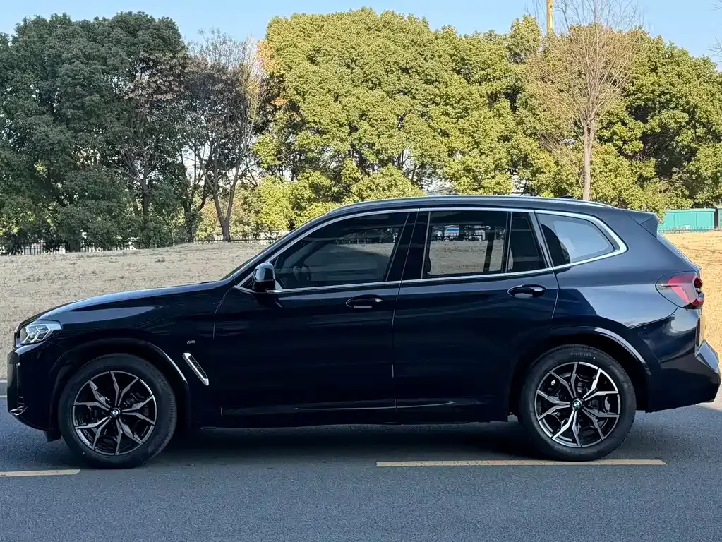 BMW X3 — фото 10