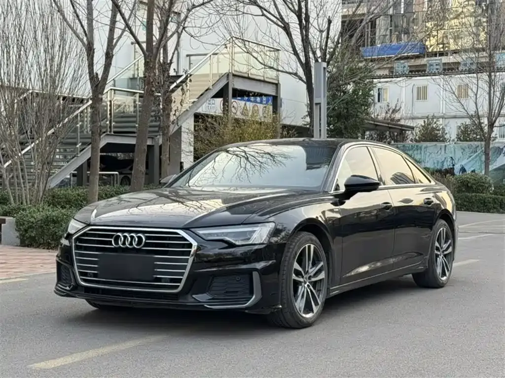 Audi A6L — фото 7