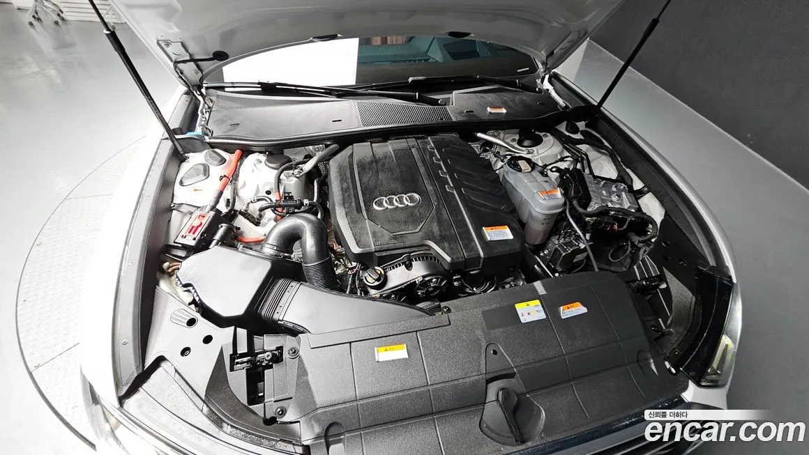 Audi A6 — фото 10